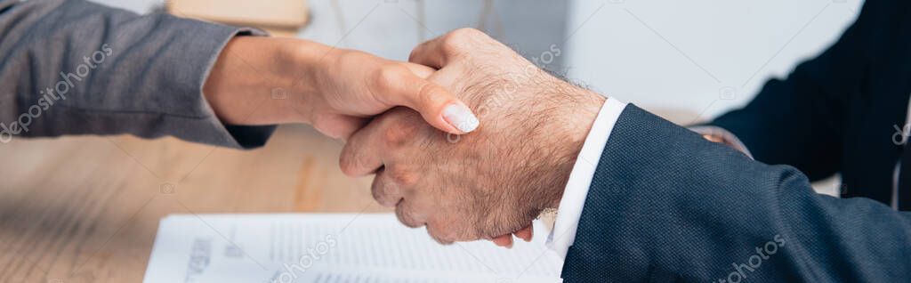 Homepage di uno studio legale con layout elegante